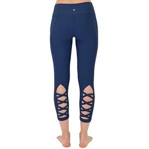 90 degree cross cross calf capri